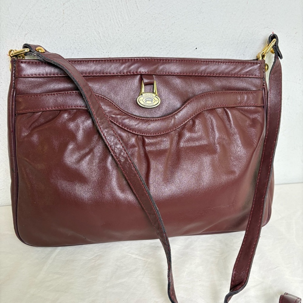 ETIENNE AIGNER Vintage Oxblood Burgundy Leather Crossbody Bag Purse Classic - Picture 4 of 16